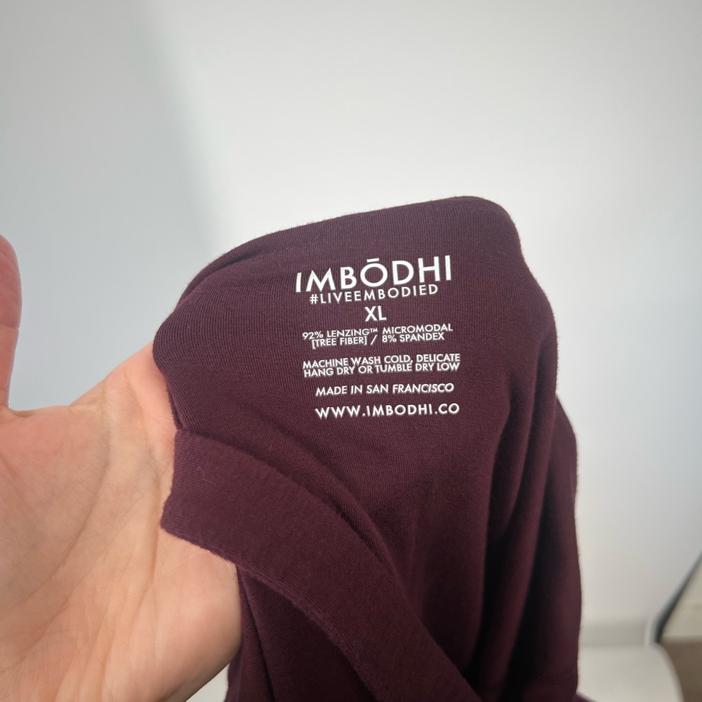 Imbodhi Bodhi Jumper in Burgundy - Picture 10 of 10